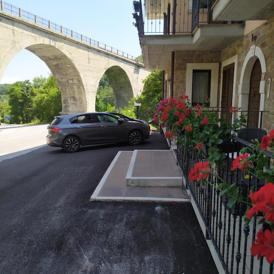B&B Il Ghiro รอกการาโซ ภายนอก รูปภาพ